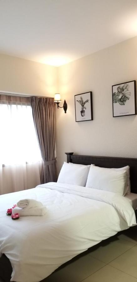 Poolview Resort Batu Ferringhi 502 - 2 Rooms Exterior photo